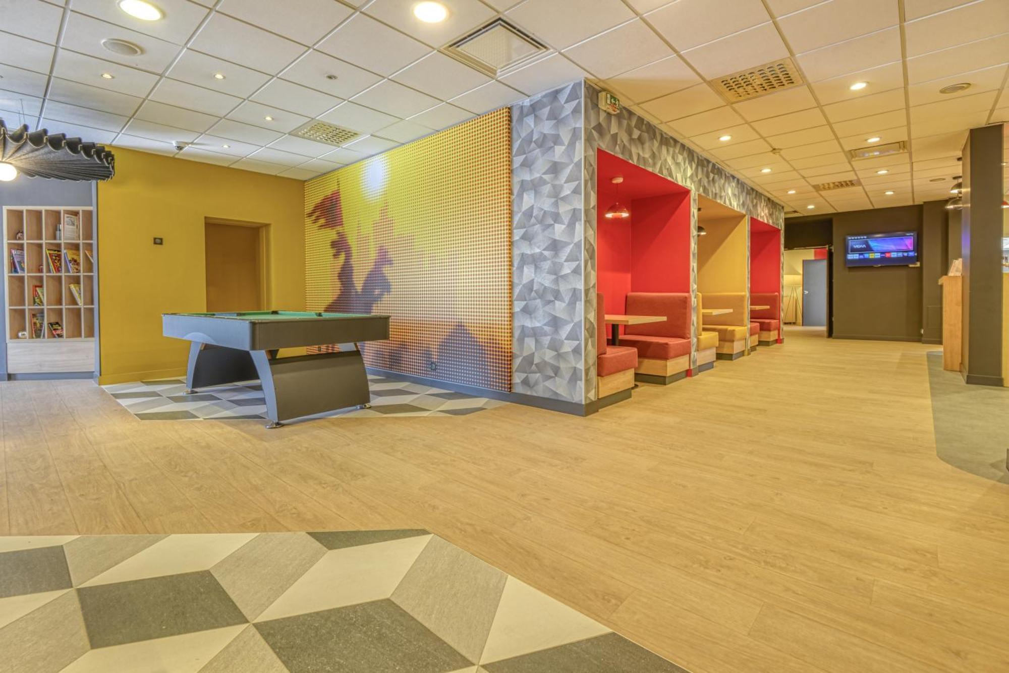 Hotel Ibis Cholet Exterior foto