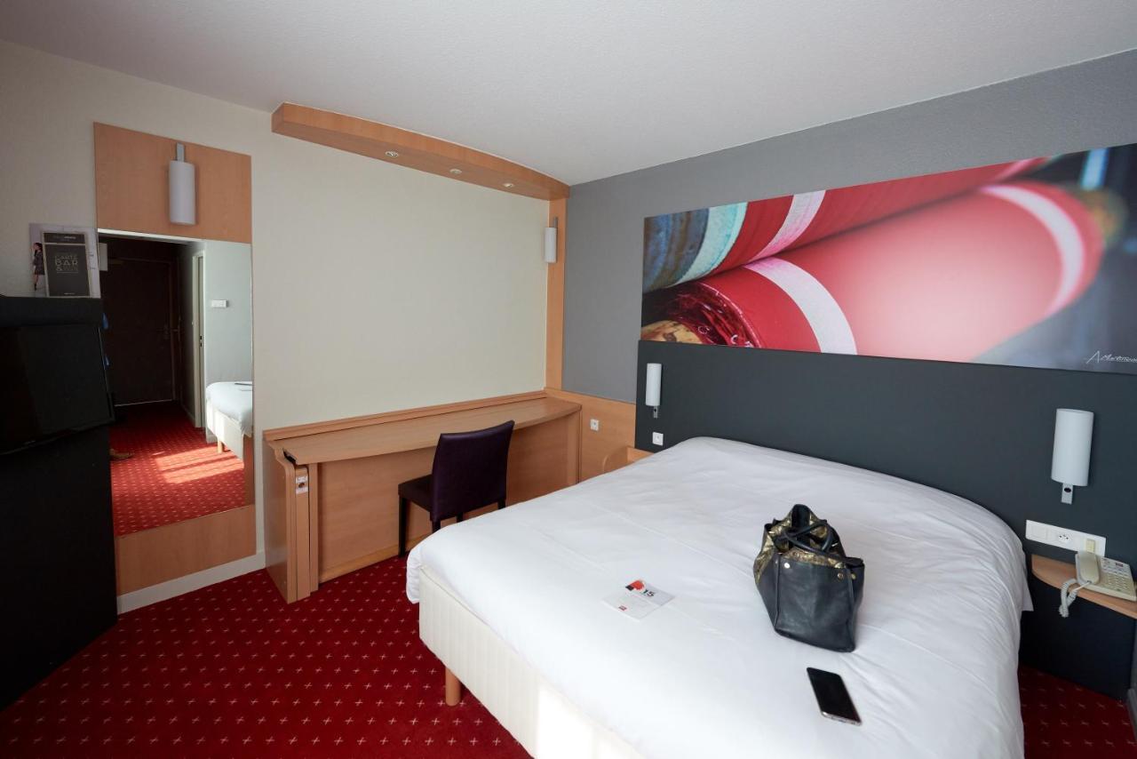 Hotel Ibis Cholet Habitación foto
